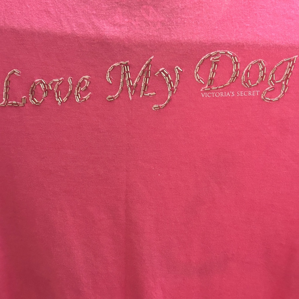 Beautiful VS Pink vintage htf Graphic Barbie Pink T-Shirt! - Picture 8 of 8